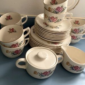 Complete 27 piece Dessert Set. Excellent Condition. Marked “USA”